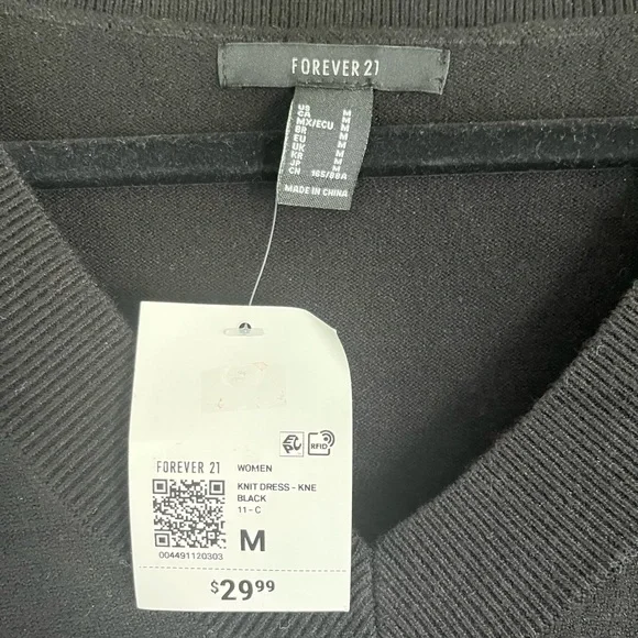 Black V-Neck Sweater Dress - Picture 3 of 3